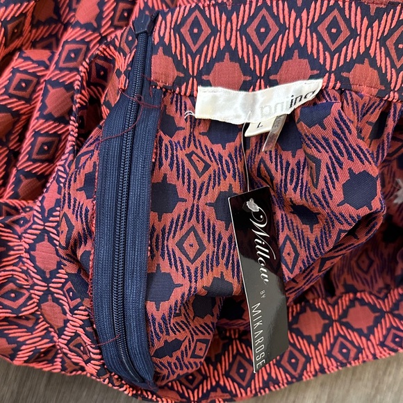 Geometric Patterned Pink Skirt - Picture 6 of 6